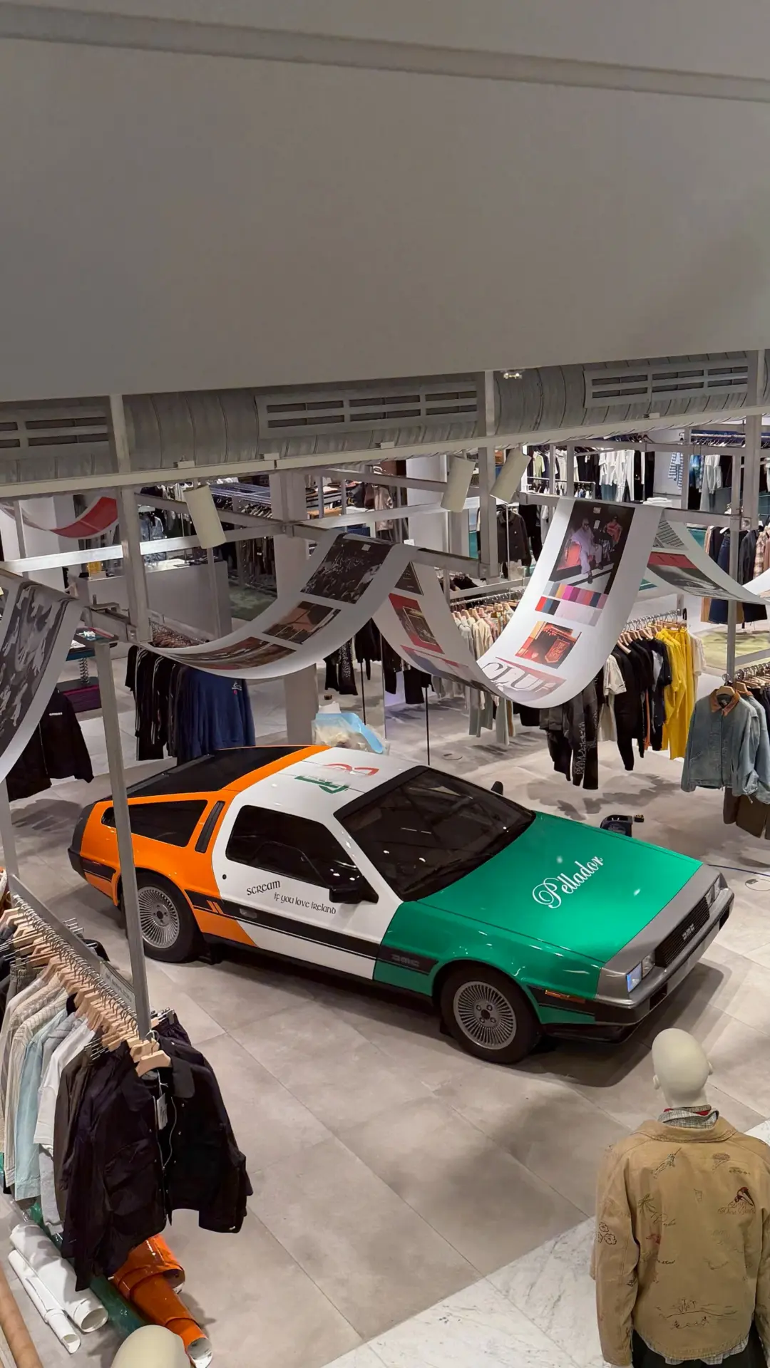 DeLorean wrapped in a multicolour vinyl design by Tauro Design, view 3